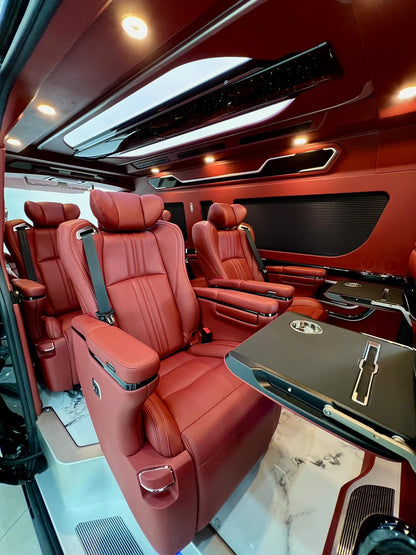 Toyota Hiace vehicle modification accessories: aviation seats, liftable TV partition, rear sofa bed