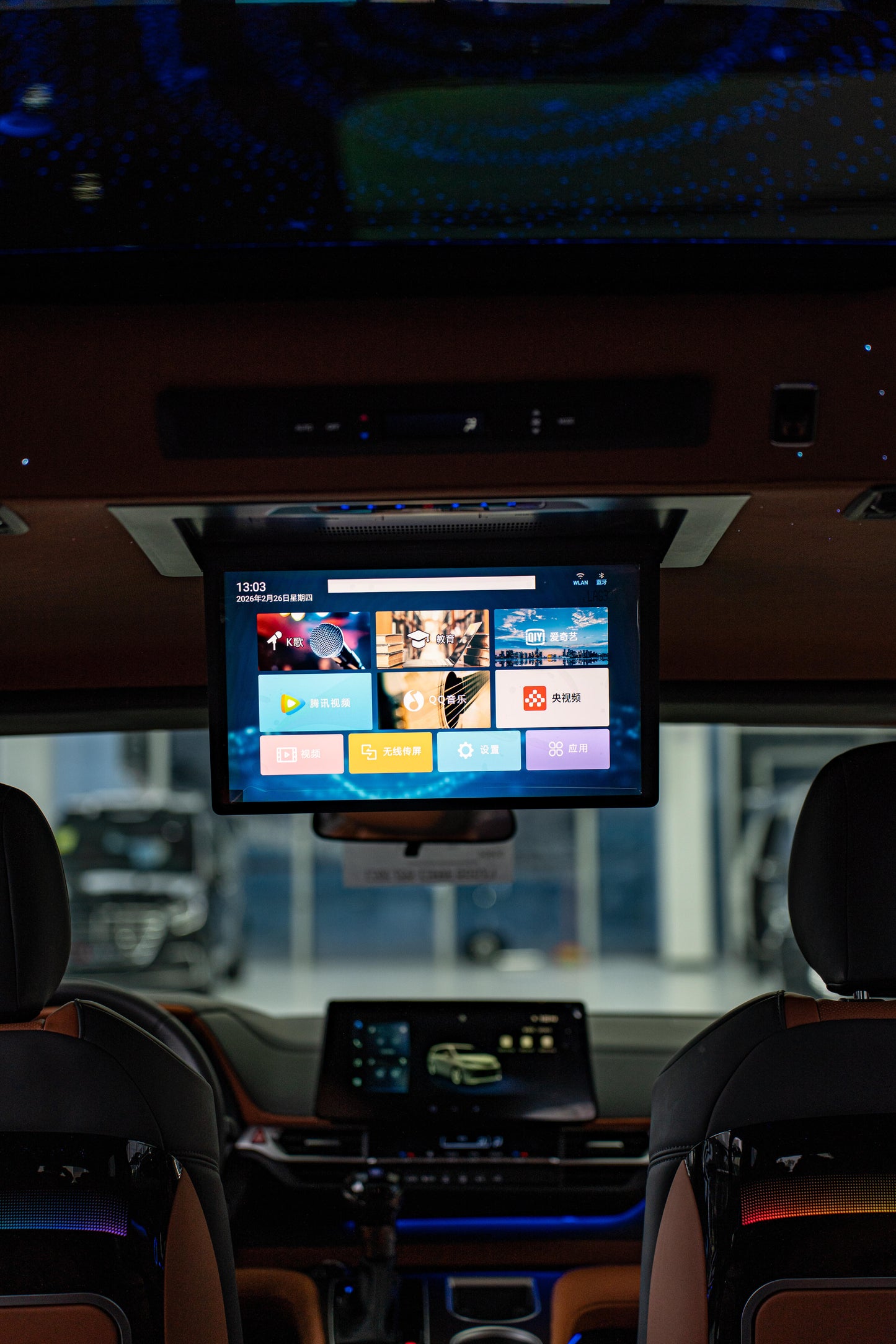 Luxury upgrade kits for business MPVs: Alphard, Vellfire, Sena, and Gravia Hiace accessories manufacturers.