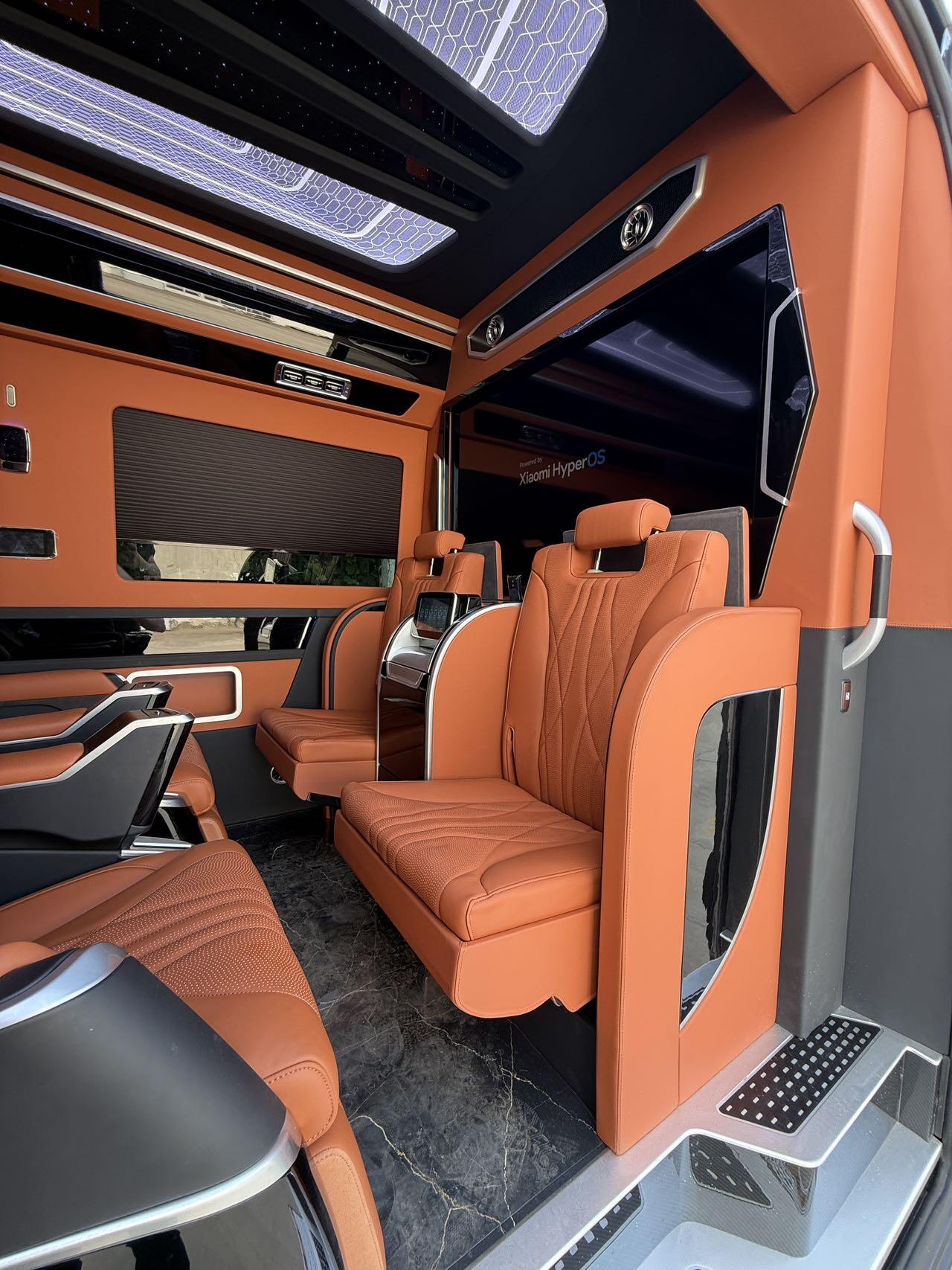 Luxury MPVs Mercedes-Benz V-Class/Viano/V260/250D/300D, Vito, Sprinter - Complete Vehicle Parts Manufacturer