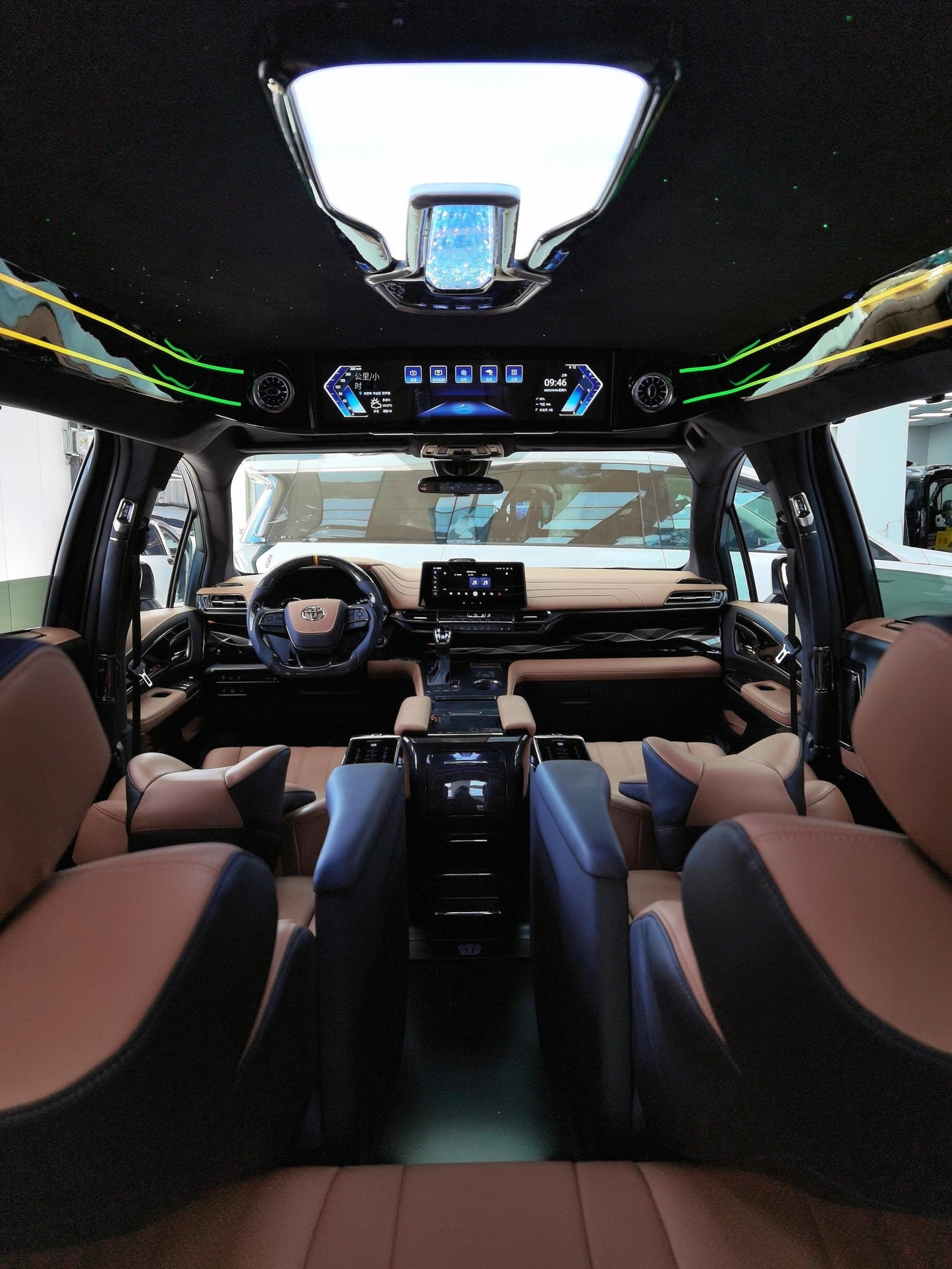 Sienna/Granvia Interior & Exterior Upgrade Factory