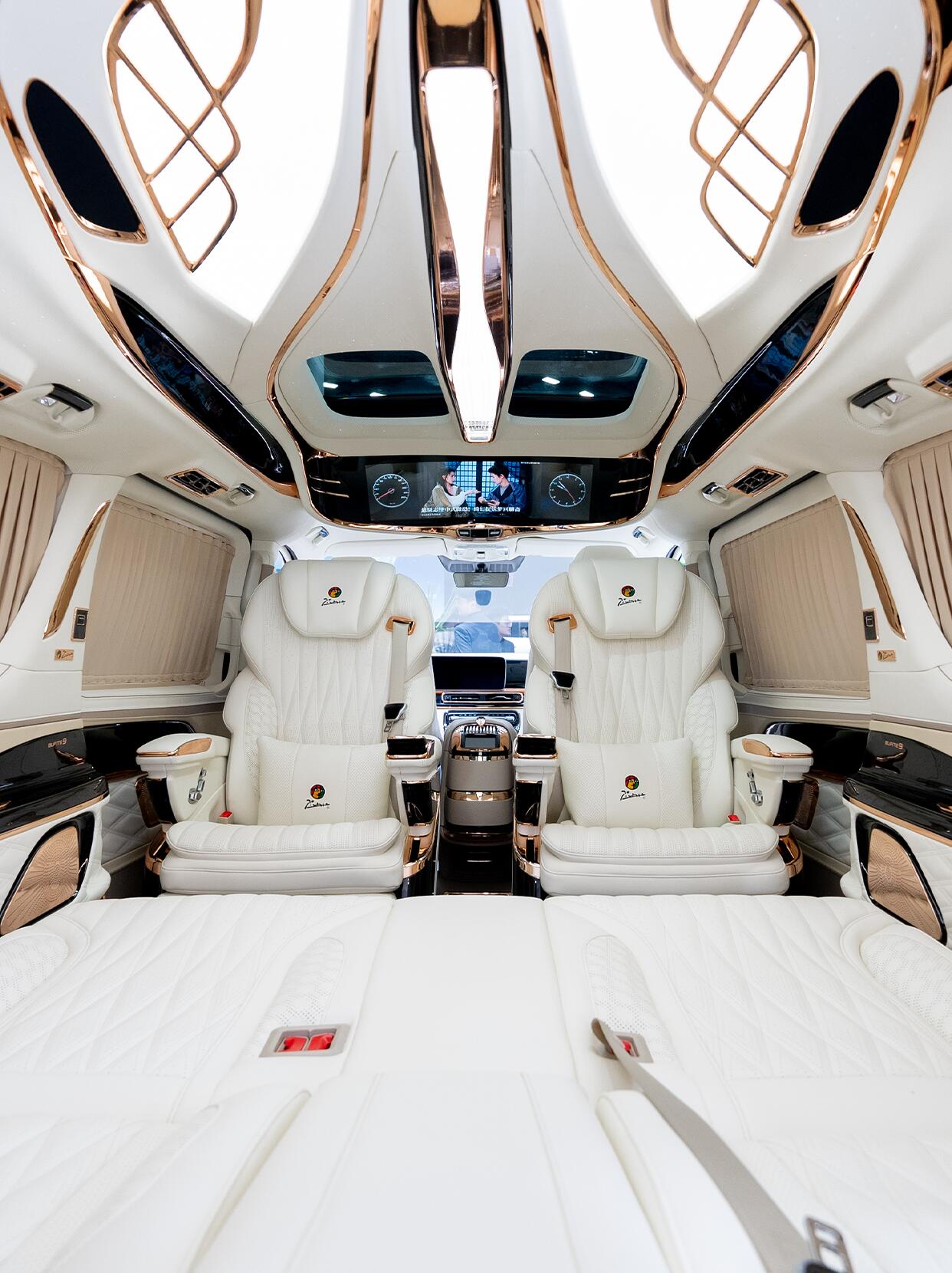 Manufacturer of luxury modified Mercedes-Benz Vito/V-Class (V300d/V250) models—featuring premium interior and exterior upgrade kits.