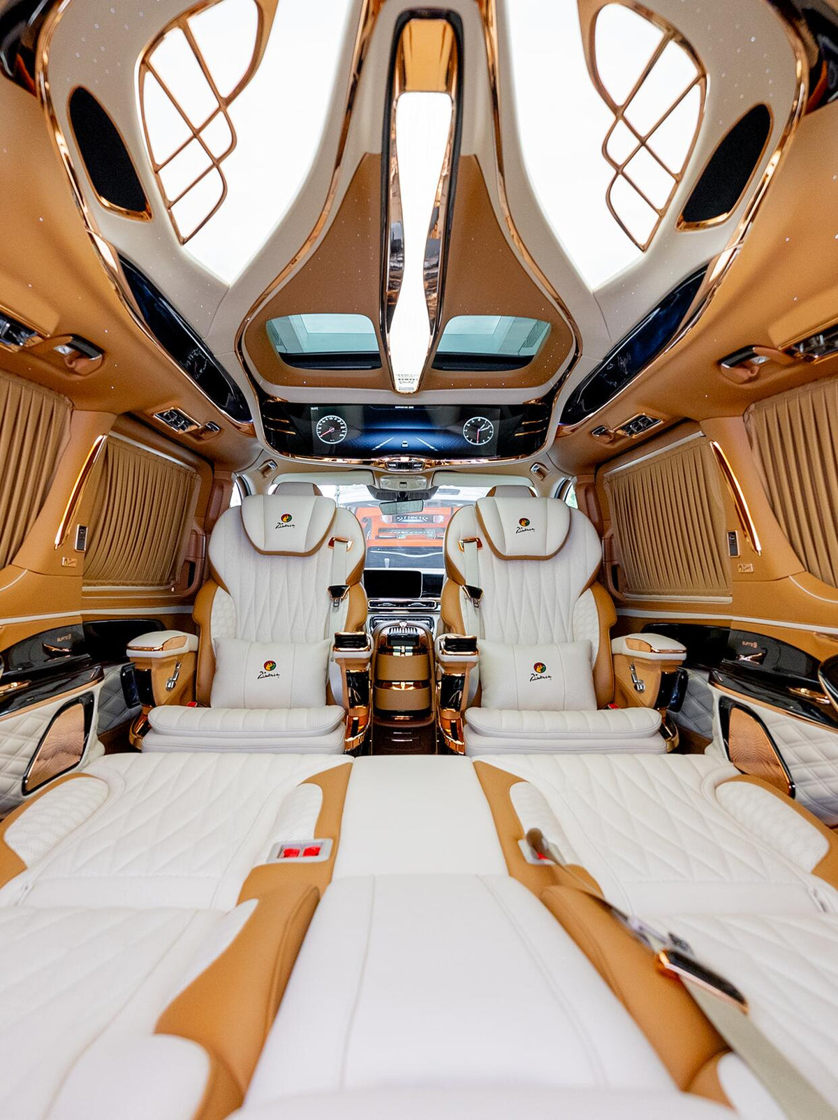 Mercedes-Benz V300L: Full Customization Package featuring Luxury Interior Seats & Sofa Bed